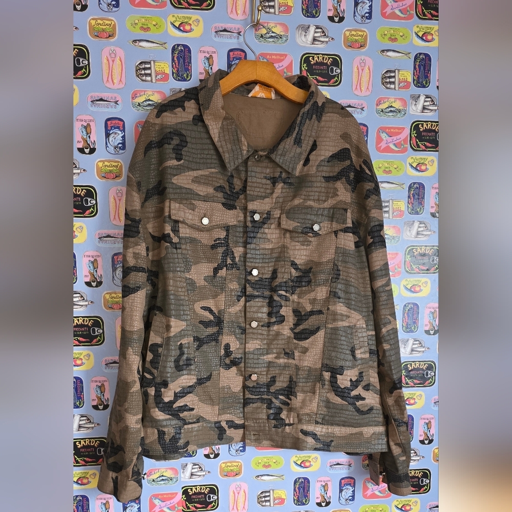 Camouflage Button-Up Jacket Shirt